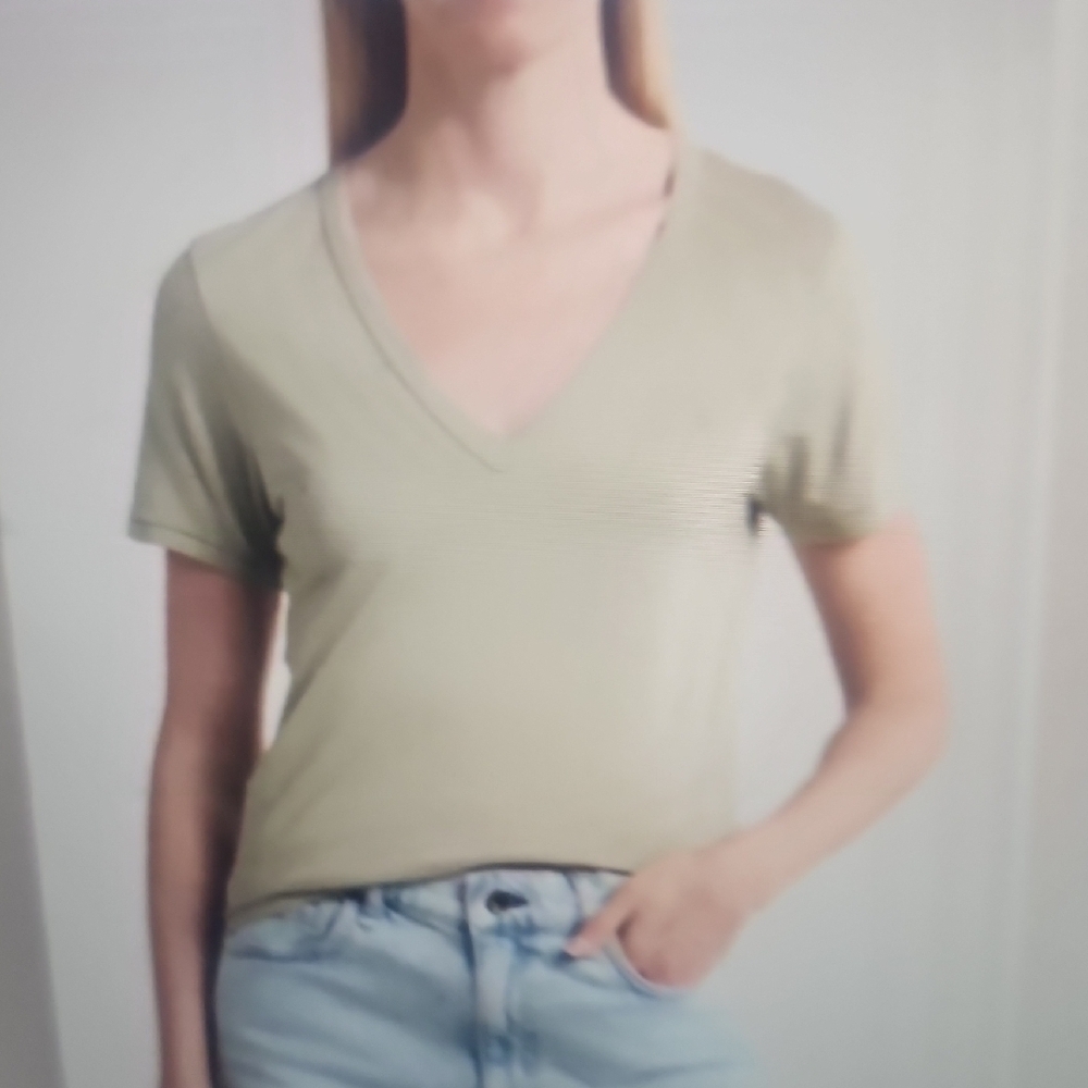 Rag & Bone V-Neck Olive Green Short Sleeve Size XS